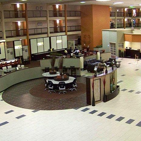 Clarion Hotel & Suites Conference Center Memphis Airport Beltér fotó