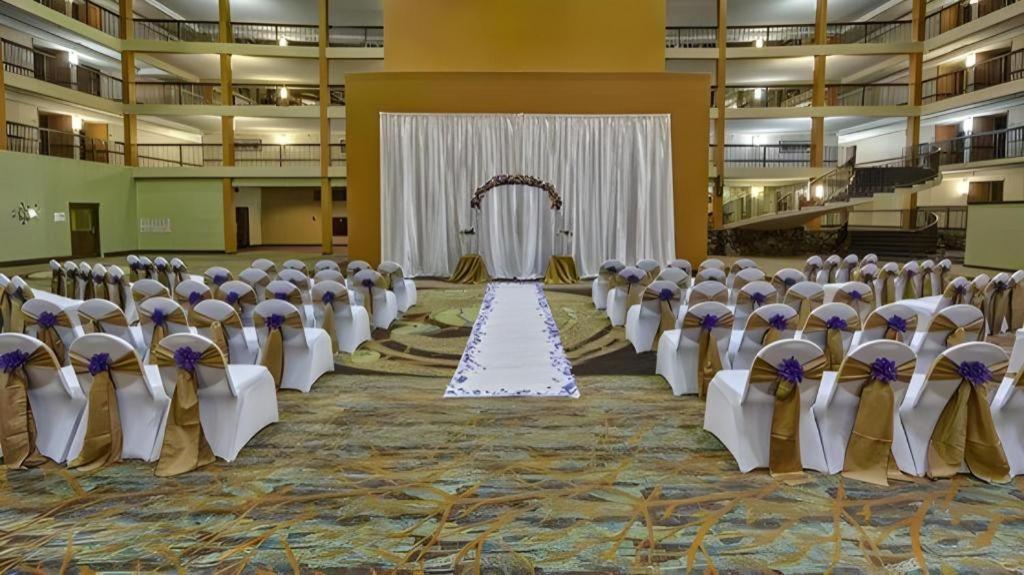 Clarion Hotel & Suites Conference Center Memphis Airport Kültér fotó